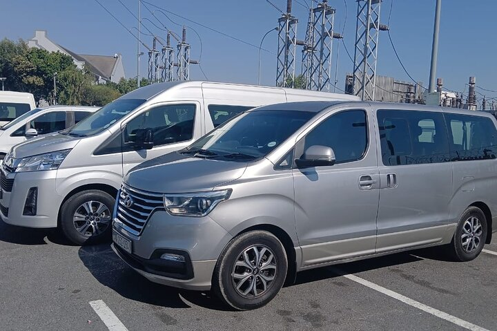 Cape Town Airport Transfers to hotels and Return Transfers, Wi-Fi - Photo 1 of 10